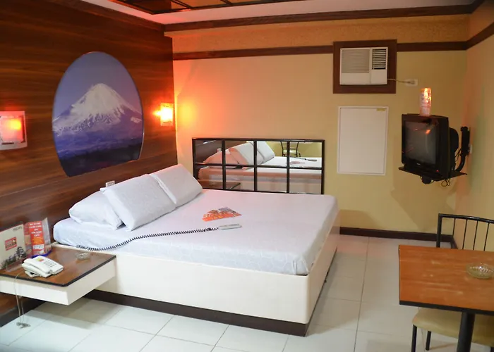Hotel Sogo Sta Mesa 2*